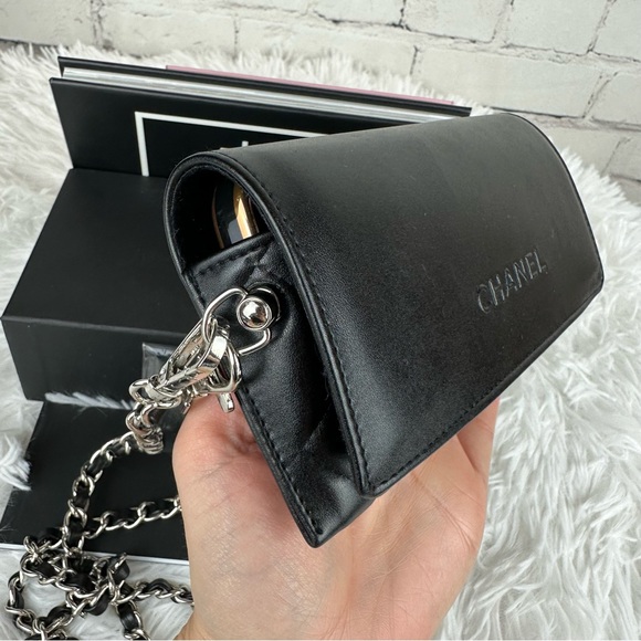 CHANEL matelasse black leather glasses case crossbody with box and charm - Picture 13 of 13